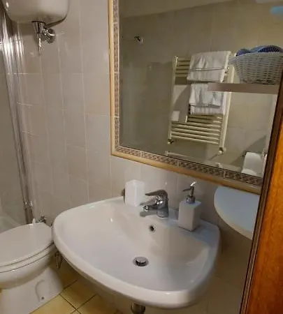 Il Colle Alloggio per agriturismo *